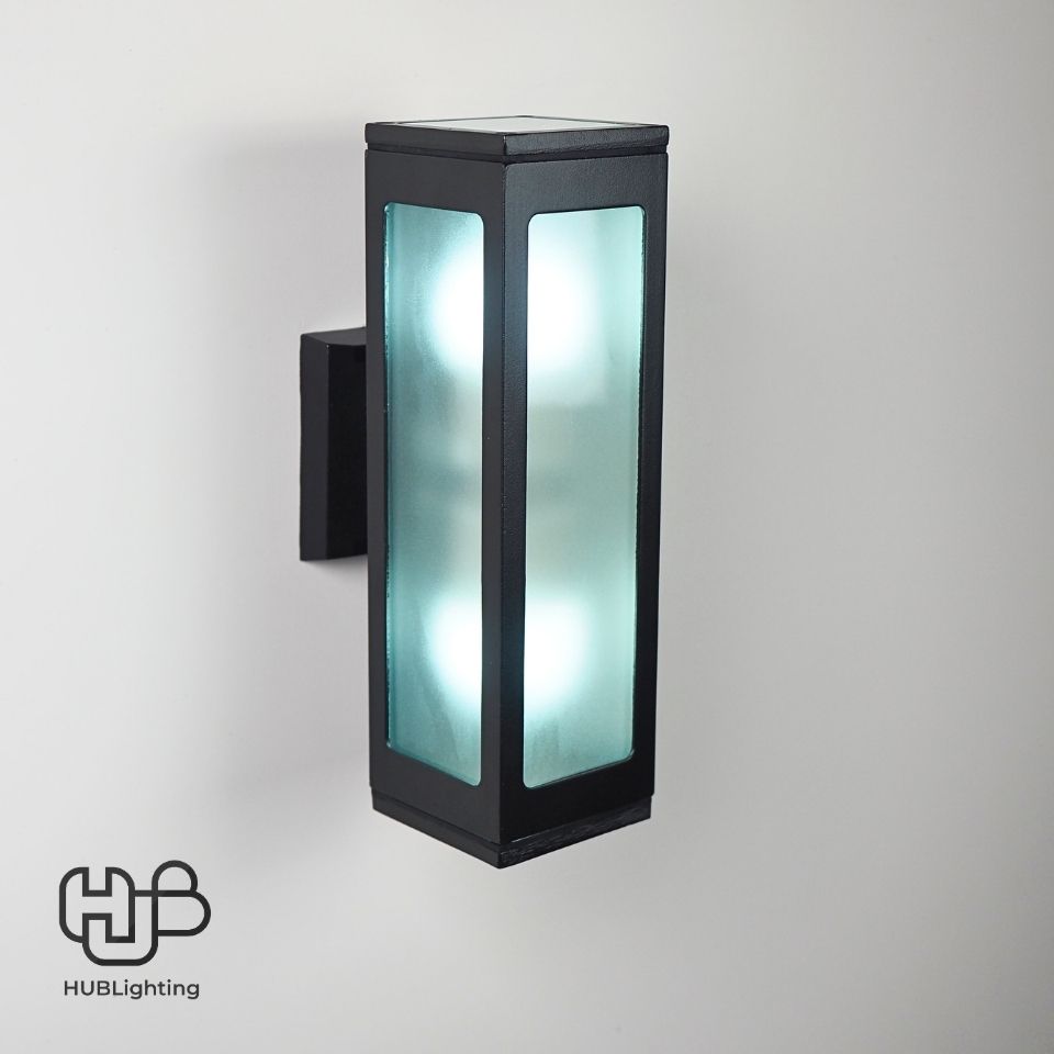 โคมไฟผนังภายนอก A0202 BK ดำ HUB LIGHTING